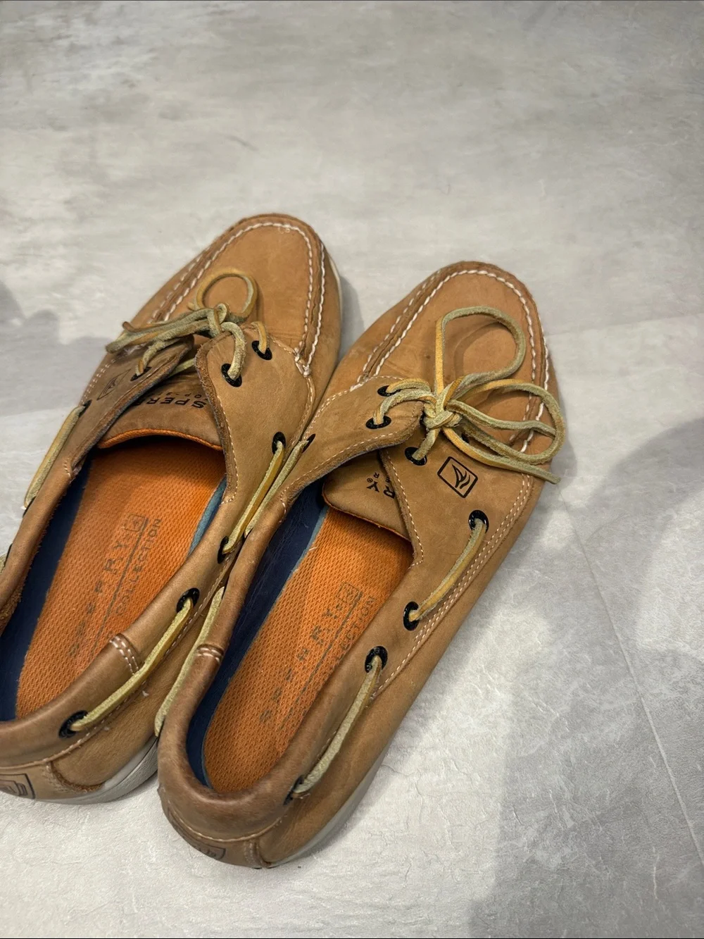 Sperry Topsider Leather Boat Shoes Tan | Men’s 9.5 | 2-Eye Casual Deck Shoes
